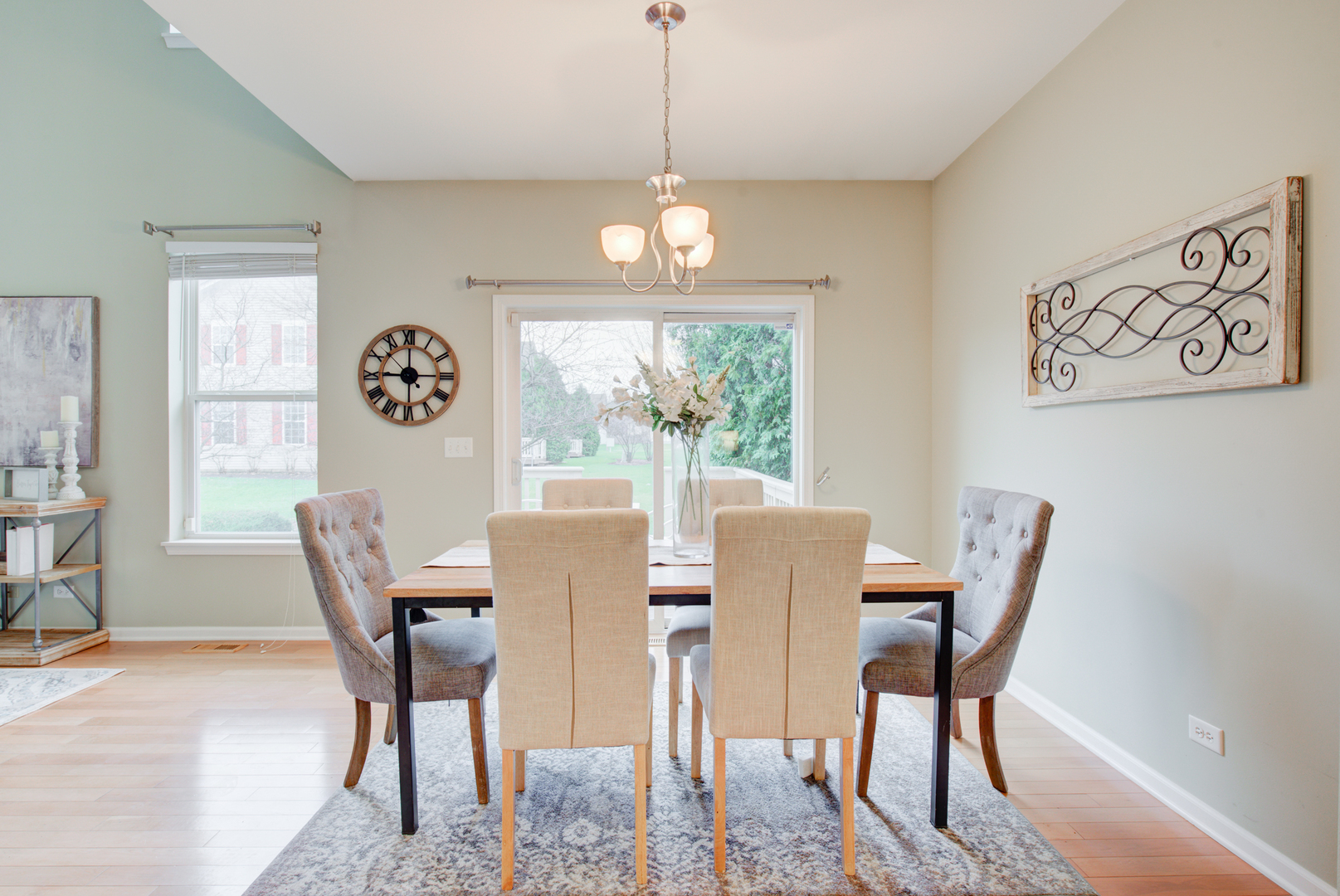 988 Oak Ridge Boulevard Elgin, IL 60120 - Photo 7 of 34 a view of a dining room with furniture window and outside view