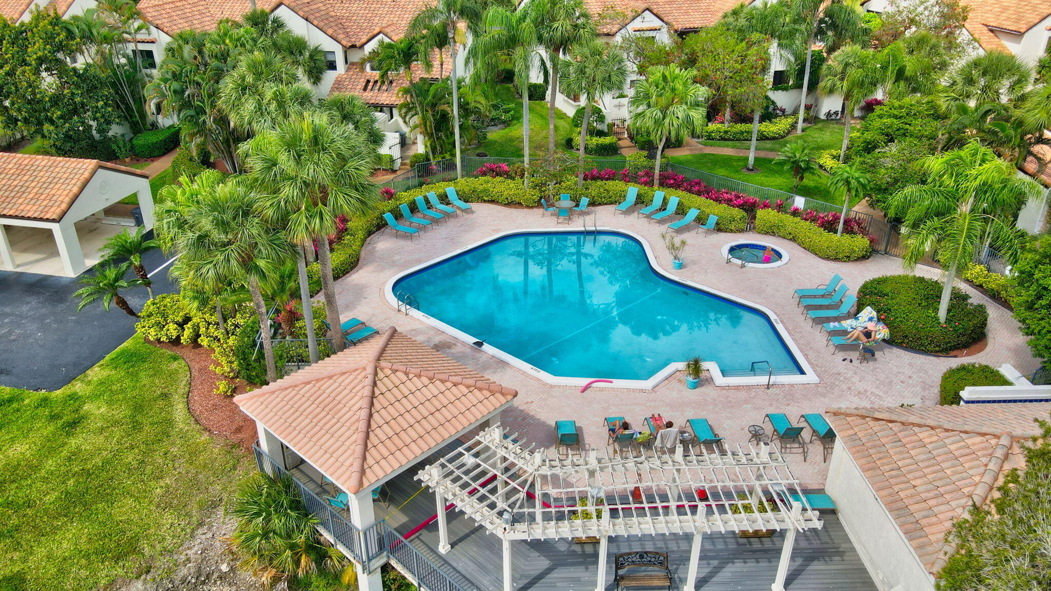 7860 Seville Place, Unit 2204 Boca Raton, FL 33433 - Photo 46 of 79 El Viento Community Pool Aerial