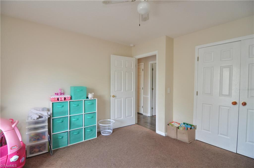 401 Central Road Clemmons, NC 27012 - Photo 8 of 14 Gallery Image 8