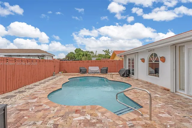 $949,500 | 1232 Southwest 132nd Court, Miami, FL 33184