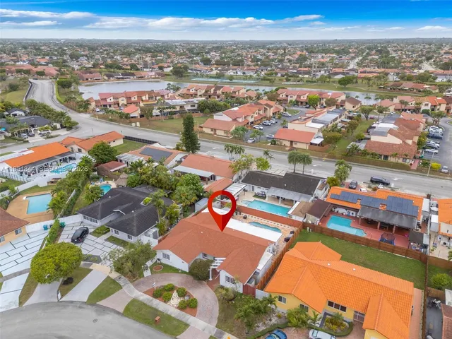 $949,500 | 1232 Southwest 132nd Court, Miami, FL 33184