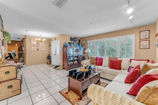 $949,500 | 1232 Southwest 132nd Court, Miami, FL 33184