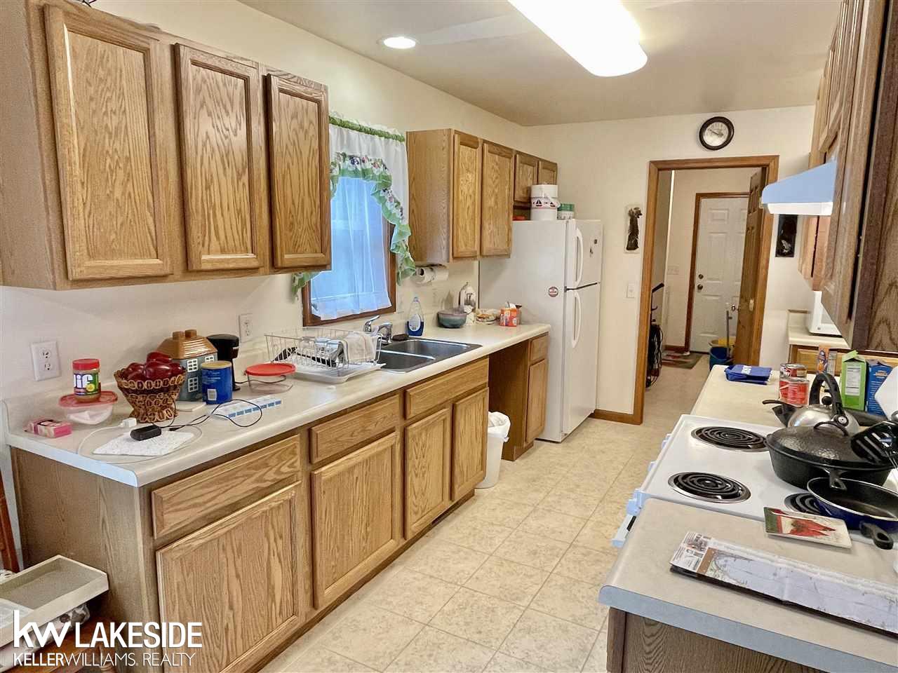 3661 North Red Oak Road Lewiston, MI 49756 - Photo 12 of 29 50081147-11.JPG