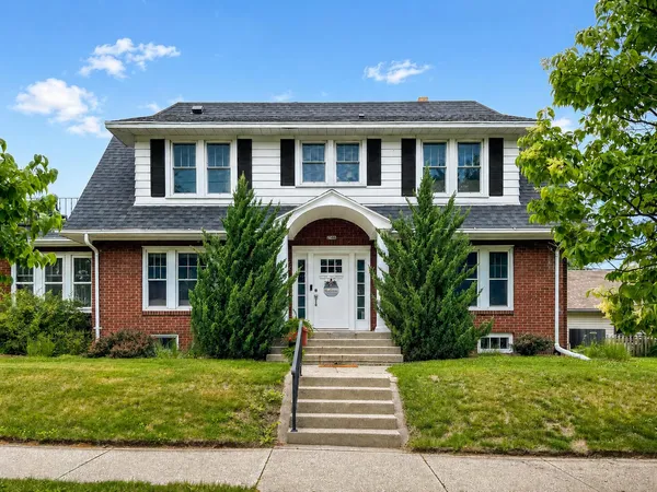 $349,500 | 2506 North 5th Street, Sheboygan, WI 53083