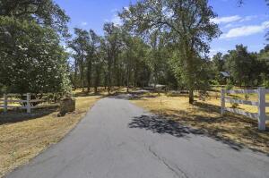 15745 Montgomery Ranch Road Redding, CA 96001 - Photo 59 of 70 Gallery Image 59