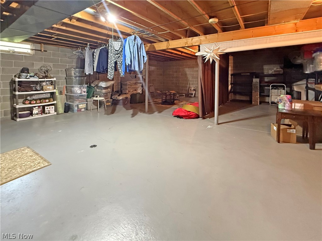 3172 Killian Road Uniontown, OH 44685 - Photo 22 of 26