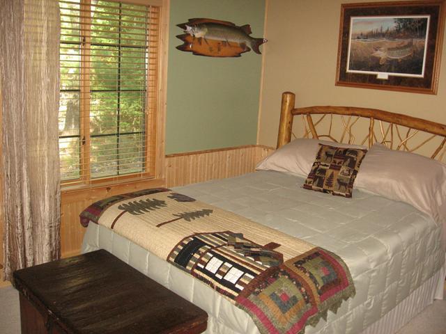 3936 Chain O Lakes Road Eagle River, WI 54521 - Photo 7 of 19 Gallery Image 7