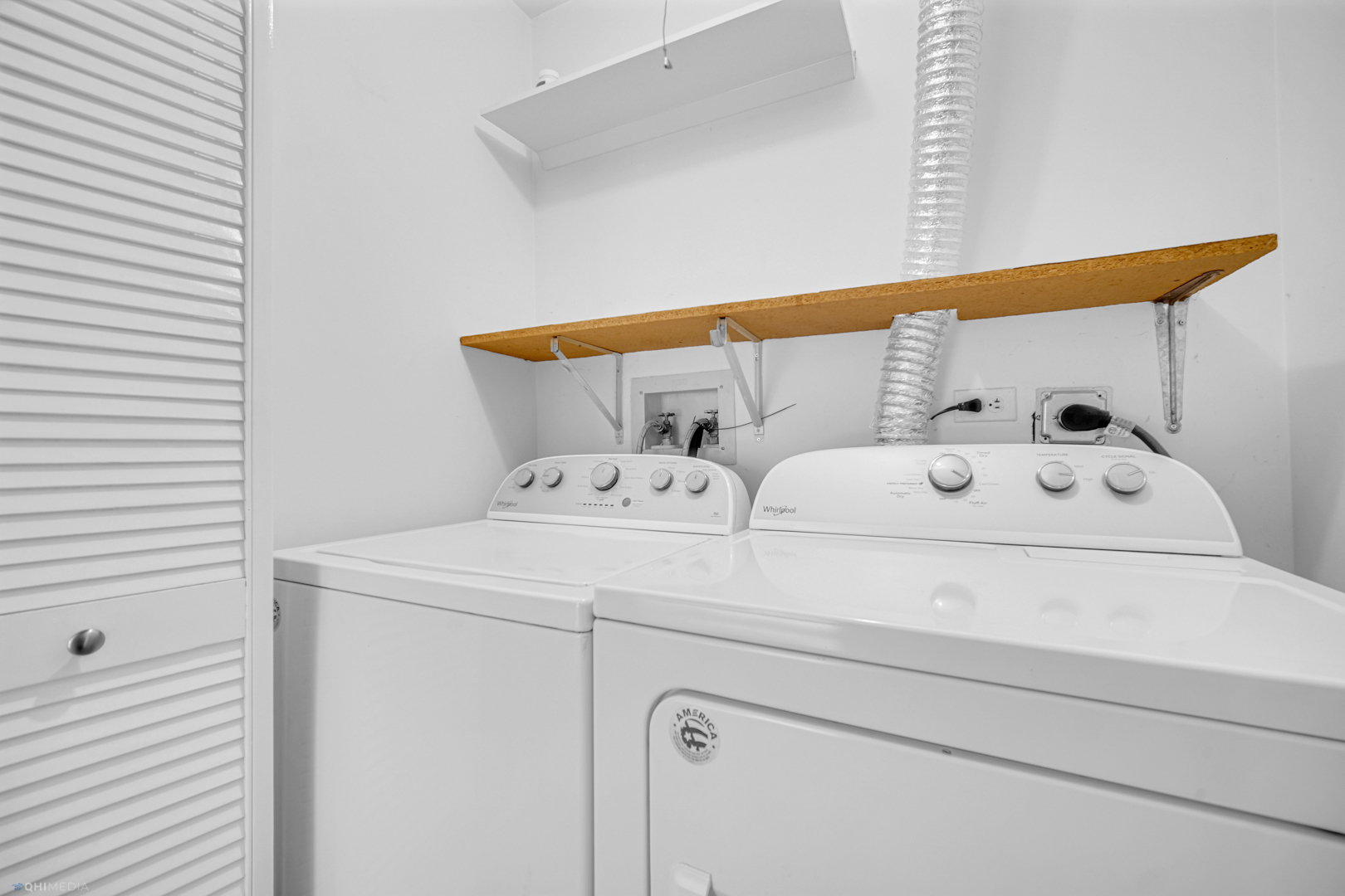 1893 Appaloosa Drive Naperville, IL 60565 - Photo 14 of 21