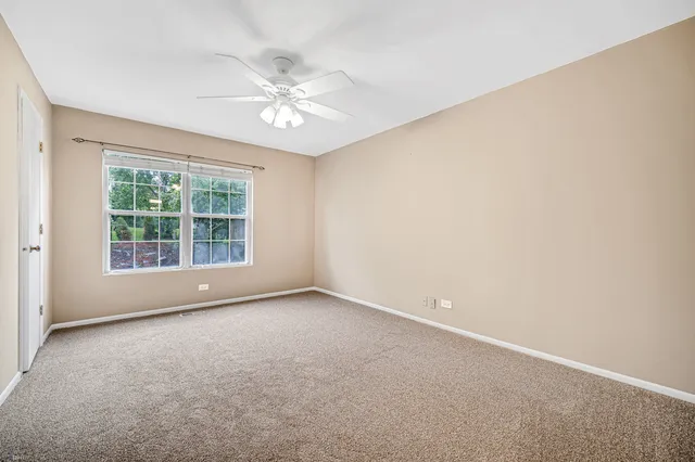 $2,450 | 1893 Appaloosa Drive, Naperville, IL 60565