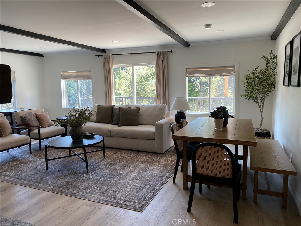 27981 Lakes Edge Road Lake Arrowhead, CA 92352 - Photo 20 of 64 View of Living and Additional Dining area