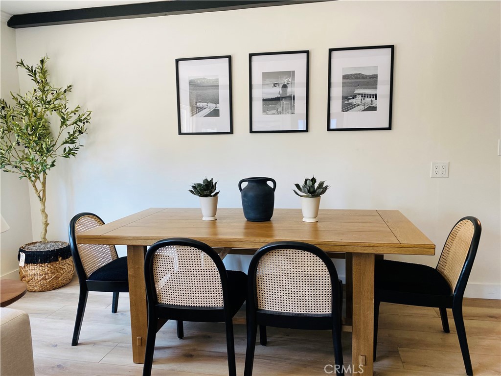 27981 Lakes Edge Road Lake Arrowhead, CA 92352 - Photo 21 of 64 2nd Dining area