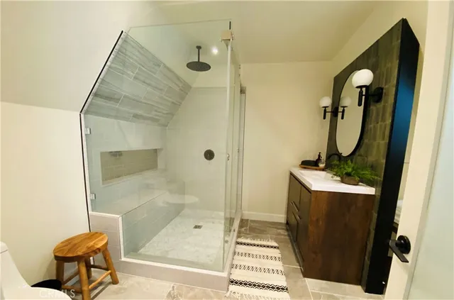 $980,880 | 27981 Lakes Edge Road, Lake Arrowhead, CA 92352