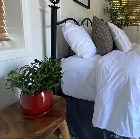 $980,880 | 27981 Lakes Edge Road, Lake Arrowhead, CA 92352