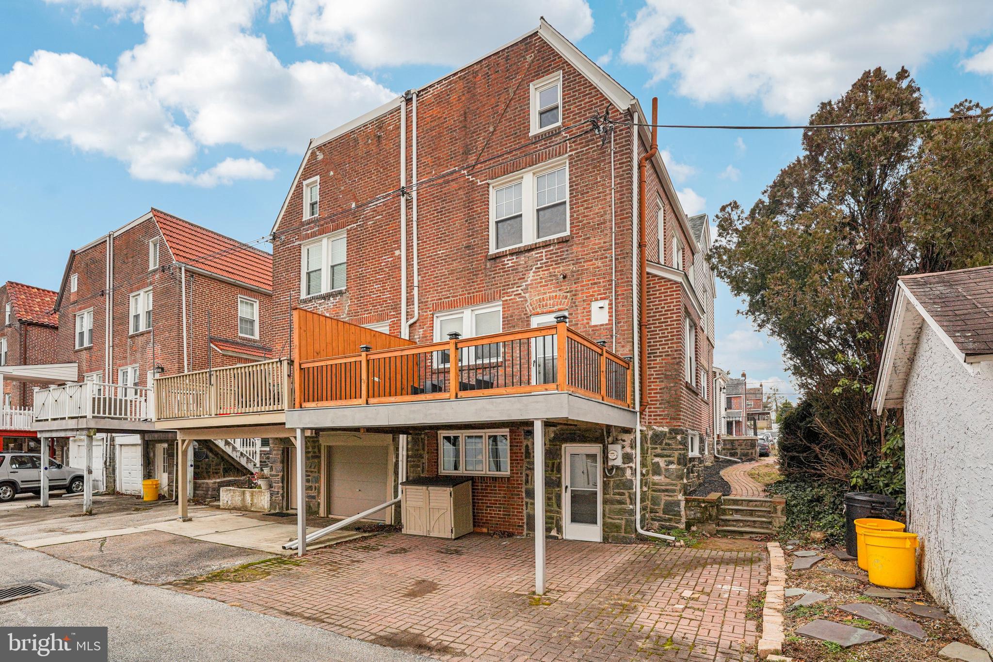 19 Wayne Avenue Springfield, PA 19064 - Photo 43 of 56 a view of a large building