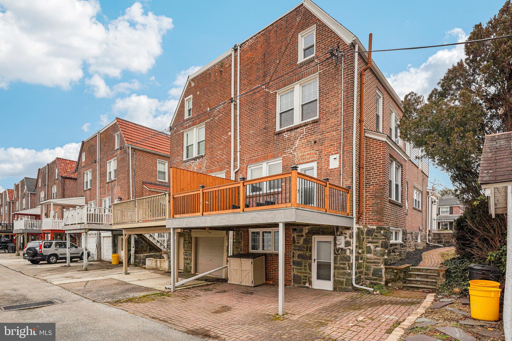19 Wayne Avenue Springfield, PA 19064 - Photo 45 of 56 a view of a large building