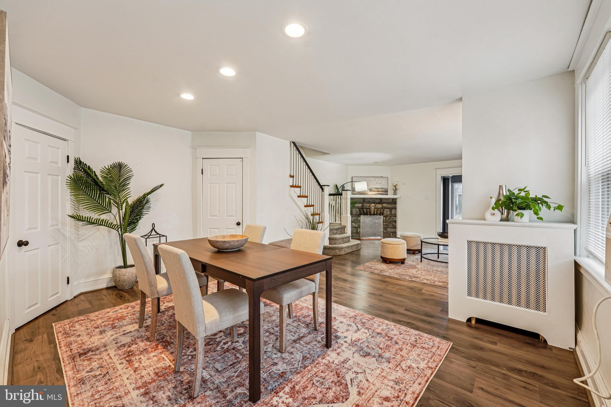 19 Wayne Avenue Springfield, PA 19064 - Photo 9 of 56 a view of a livingroom with furniture and window