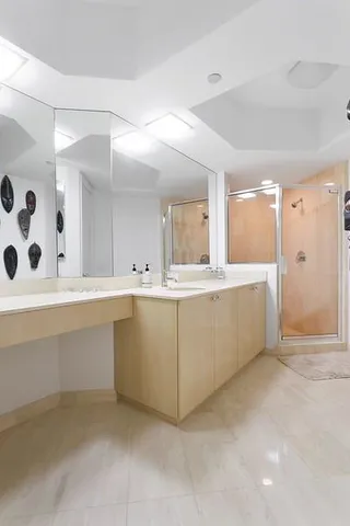 $1,800,000 | 1700 South Ocean Boulevard, Unit 6C, Lauderdale-by-the-Sea, FL 33062