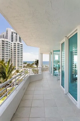 $1,800,000 | 1700 South Ocean Boulevard, Unit 6C, Lauderdale-by-the-Sea, FL 33062