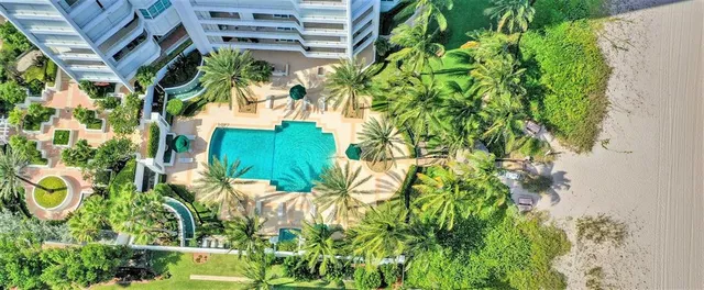 $1,800,000 | 1700 South Ocean Boulevard, Unit 6C, Lauderdale-by-the-Sea, FL 33062