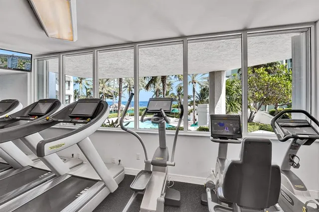 $1,800,000 | 1700 South Ocean Boulevard, Unit 6C, Lauderdale-by-the-Sea, FL 33062