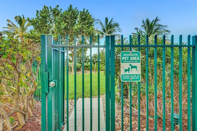 $1,800,000 | 1700 South Ocean Boulevard, Unit 6C, Lauderdale-by-the-Sea, FL 33062