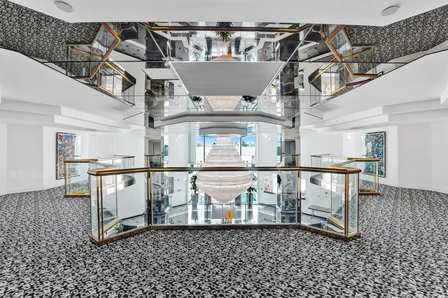 $1,800,000 | 1700 South Ocean Boulevard, Unit 6C, Lauderdale-by-the-Sea, FL 33062