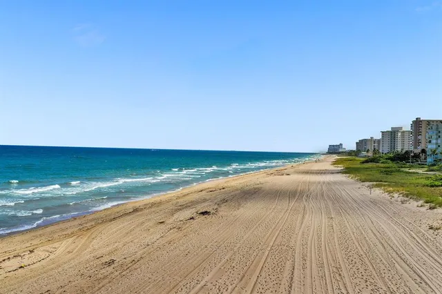 $1,800,000 | 1700 South Ocean Boulevard, Unit 6C, Lauderdale-by-the-Sea, FL 33062