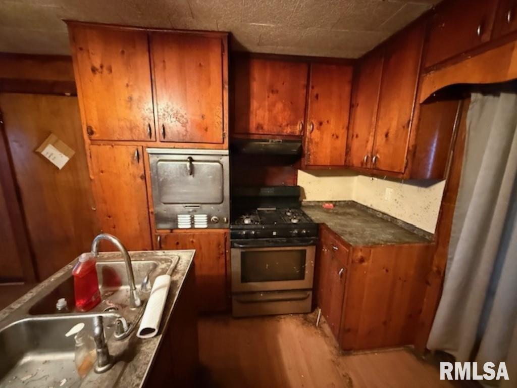 1306 Lake Street Kewanee, IL 61443 - Photo 11 of 22