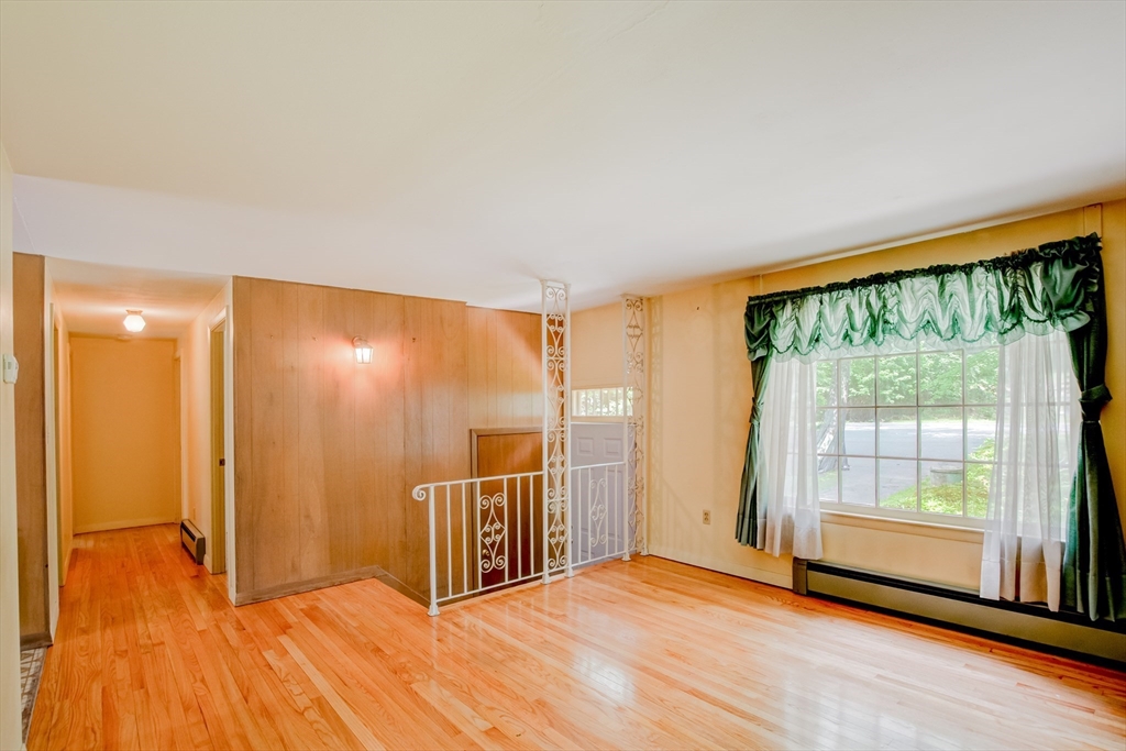 487 Fitchburg State Road Ashby, MA 01431 - Photo 4 of 42