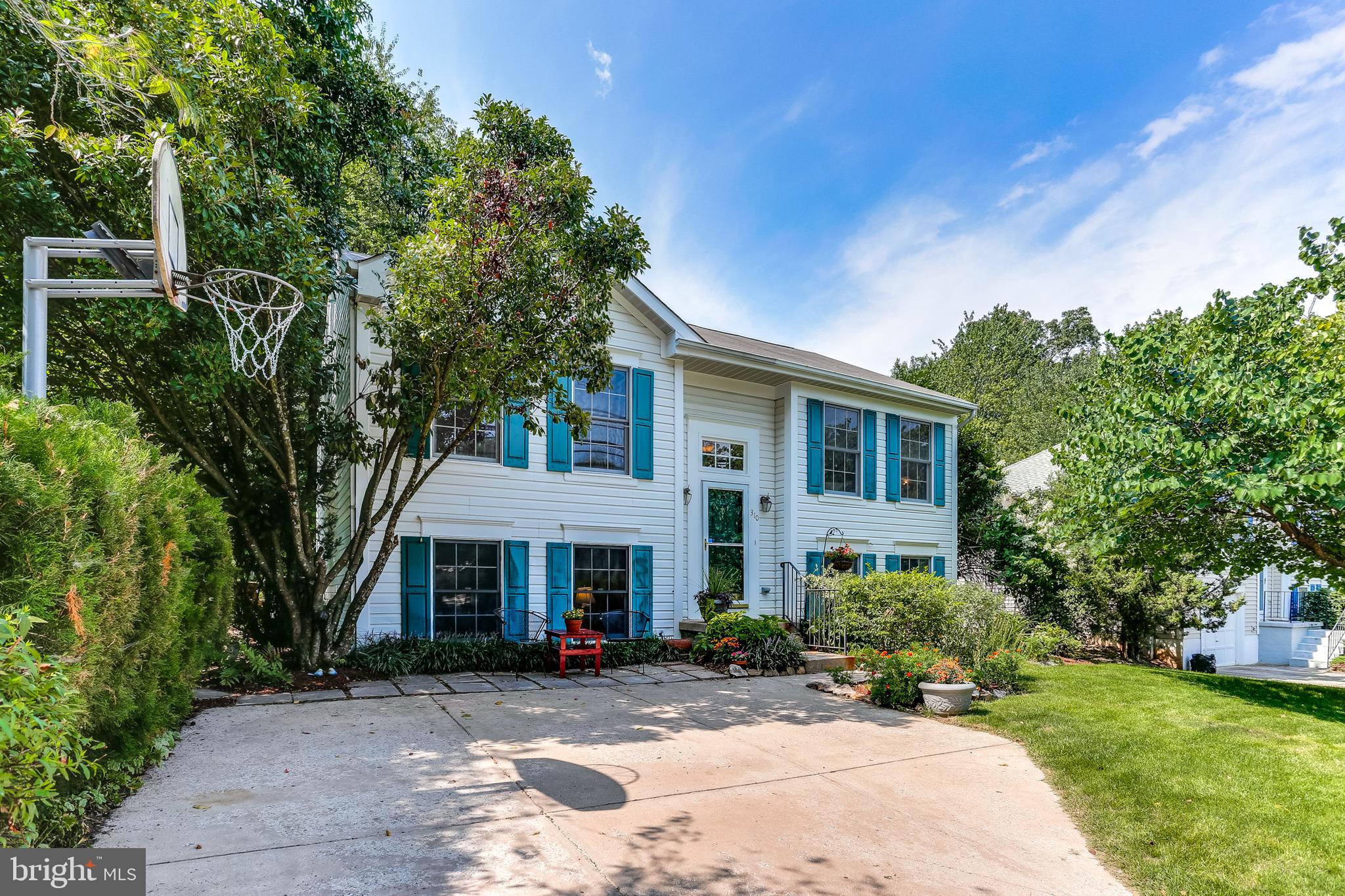 310 Kendigs Mill Road Owings Mills, MD 21117 - Photo 3 of 34 WELCOME HOME!