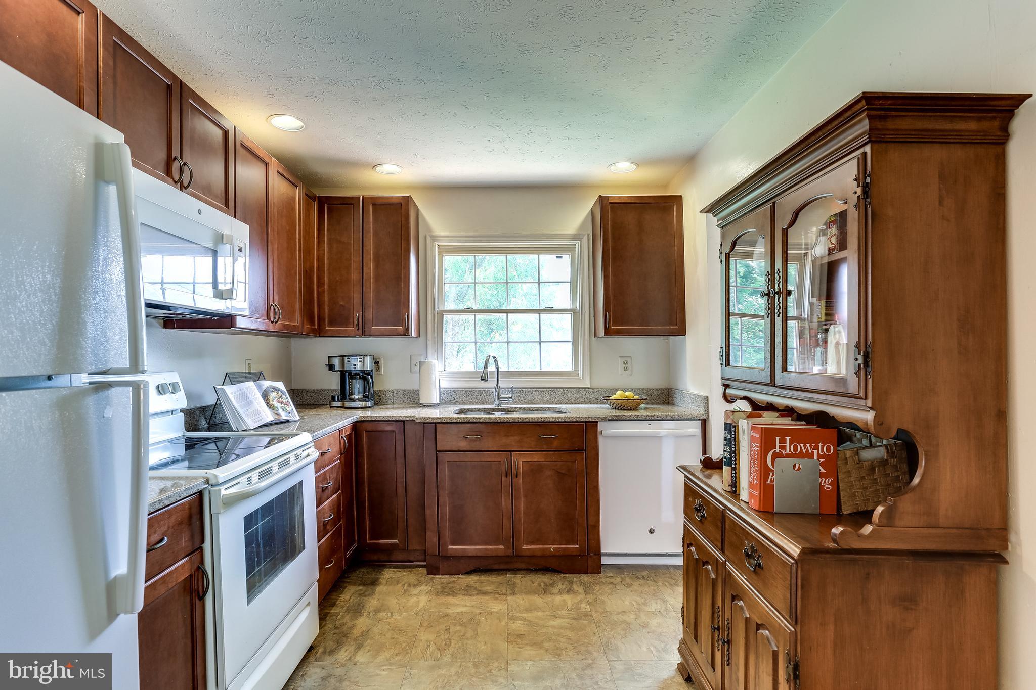 310 Kendigs Mill Road Owings Mills, MD 21117 - Photo 8 of 34 KITCHEN