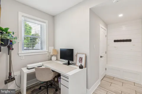 $600,000 | 810 West Collings Avenue, Collingswood, NJ 08107