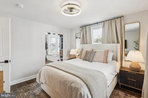 $600,000 | 810 West Collings Avenue, Collingswood, NJ 08107