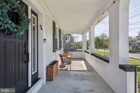 $600,000 | 810 West Collings Avenue, Collingswood, NJ 08107