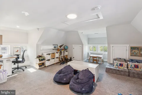 $600,000 | 810 West Collings Avenue, Collingswood, NJ 08107