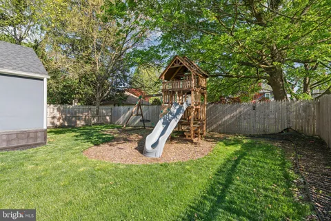 $600,000 | 810 West Collings Avenue, Collingswood, NJ 08107
