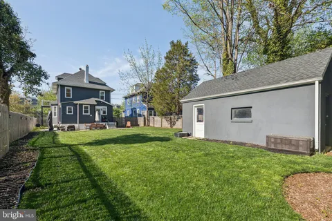$600,000 | 810 West Collings Avenue, Collingswood, NJ 08107