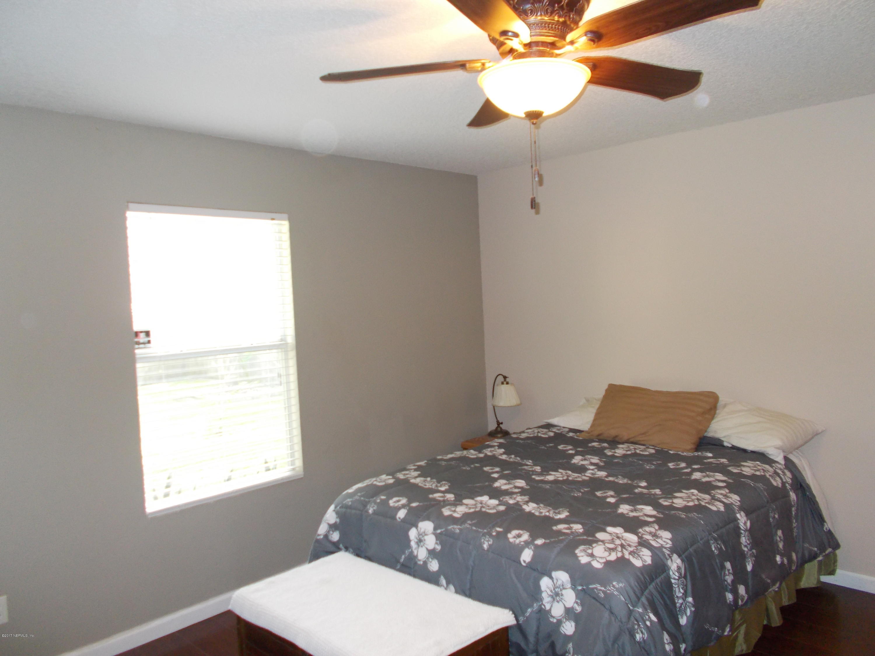 2608 Spring Park Road Jacksonville, FL 32207 - Photo 10 of 24 Master Bedroom