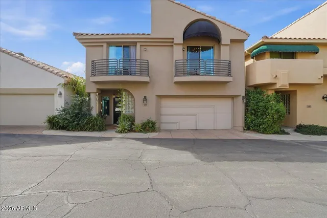 $640,444 | 7240 North Dreamy Draw Drive, Unit 127, Phoenix, AZ 85020