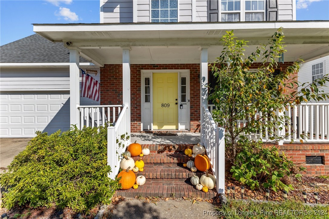 809 Bramblegate Road Hope Mills, NC 28348 - Photo 3 of 35 Gallery Image 3