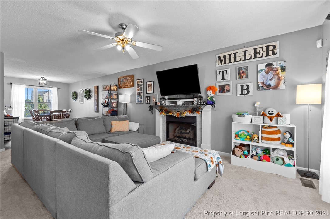 809 Bramblegate Road Hope Mills, NC 28348 - Photo 4 of 35 Gallery Image 4