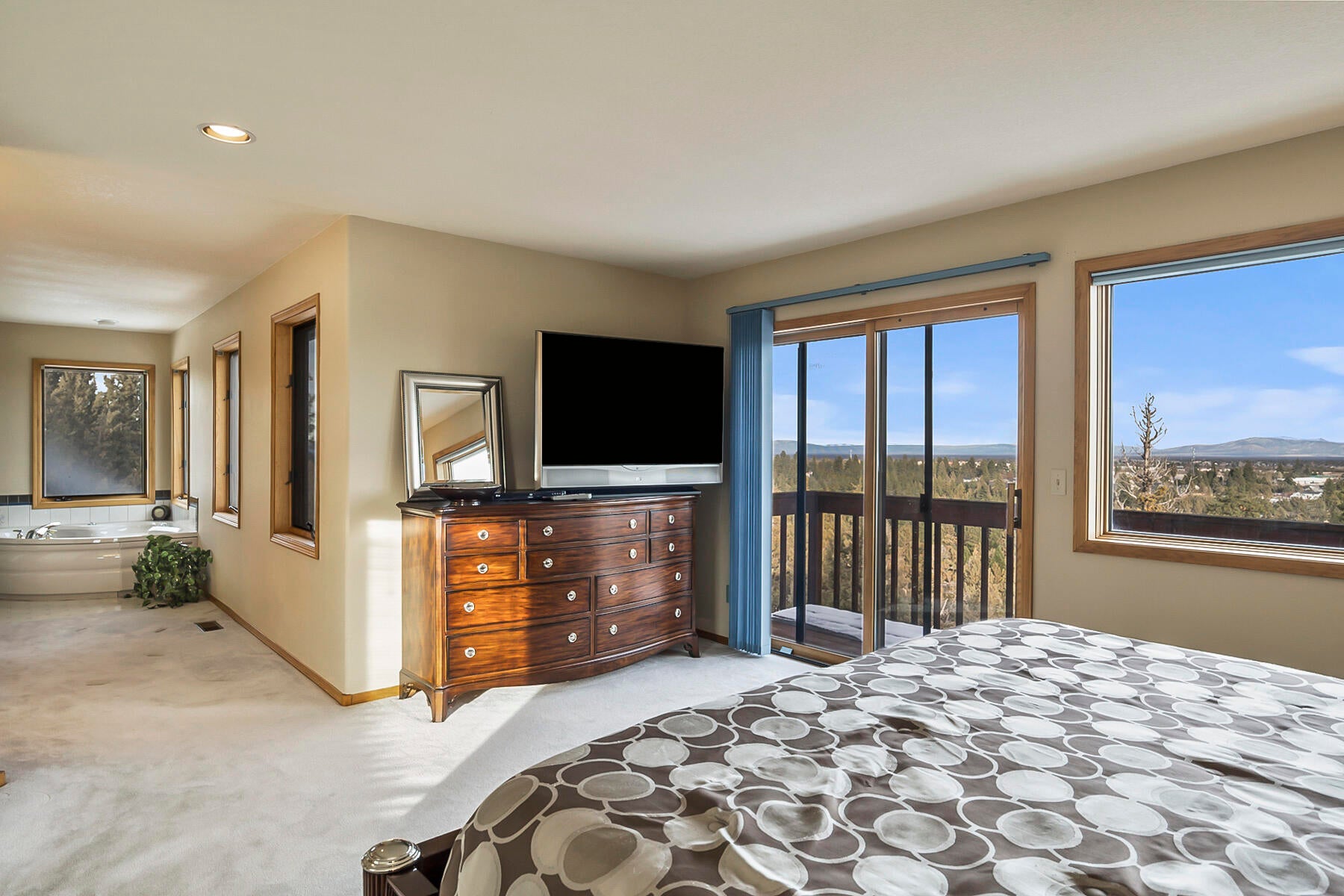 3808 Northwest Summerfield Road Bend, OR 97703 - Photo 30 of 38 Private balcony from primary suite.