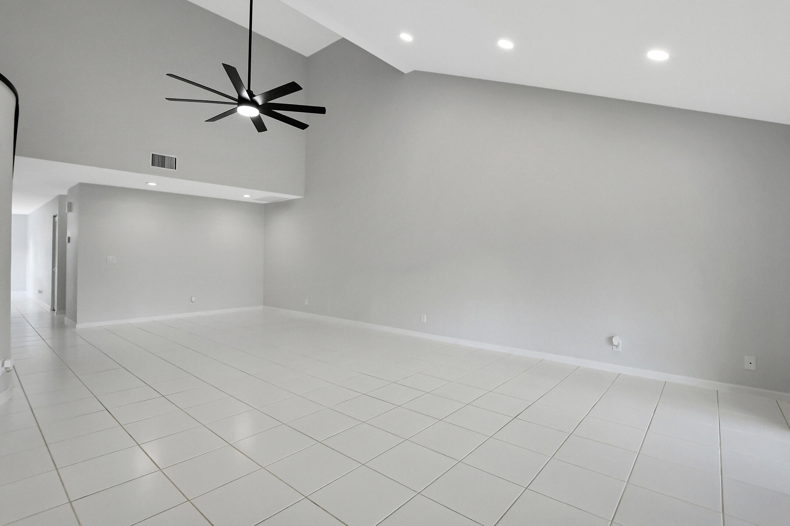 20933 Boca Ridge Drive South Boca Raton, FL 33428 - Photo 13 of 38 21_ebf_0711
