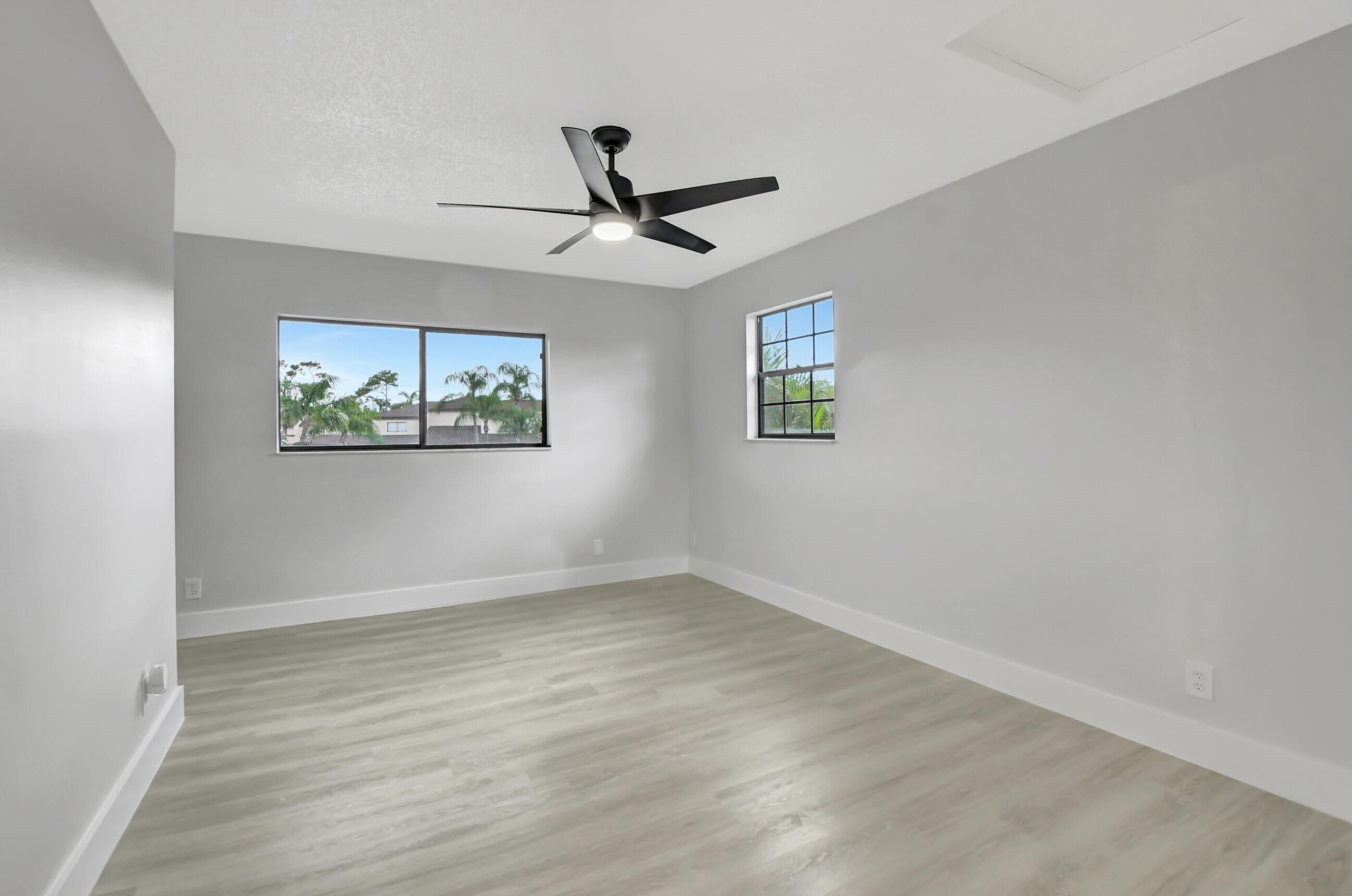 20933 Boca Ridge Drive South Boca Raton, FL 33428 - Photo 25 of 38 35_ebf_0781