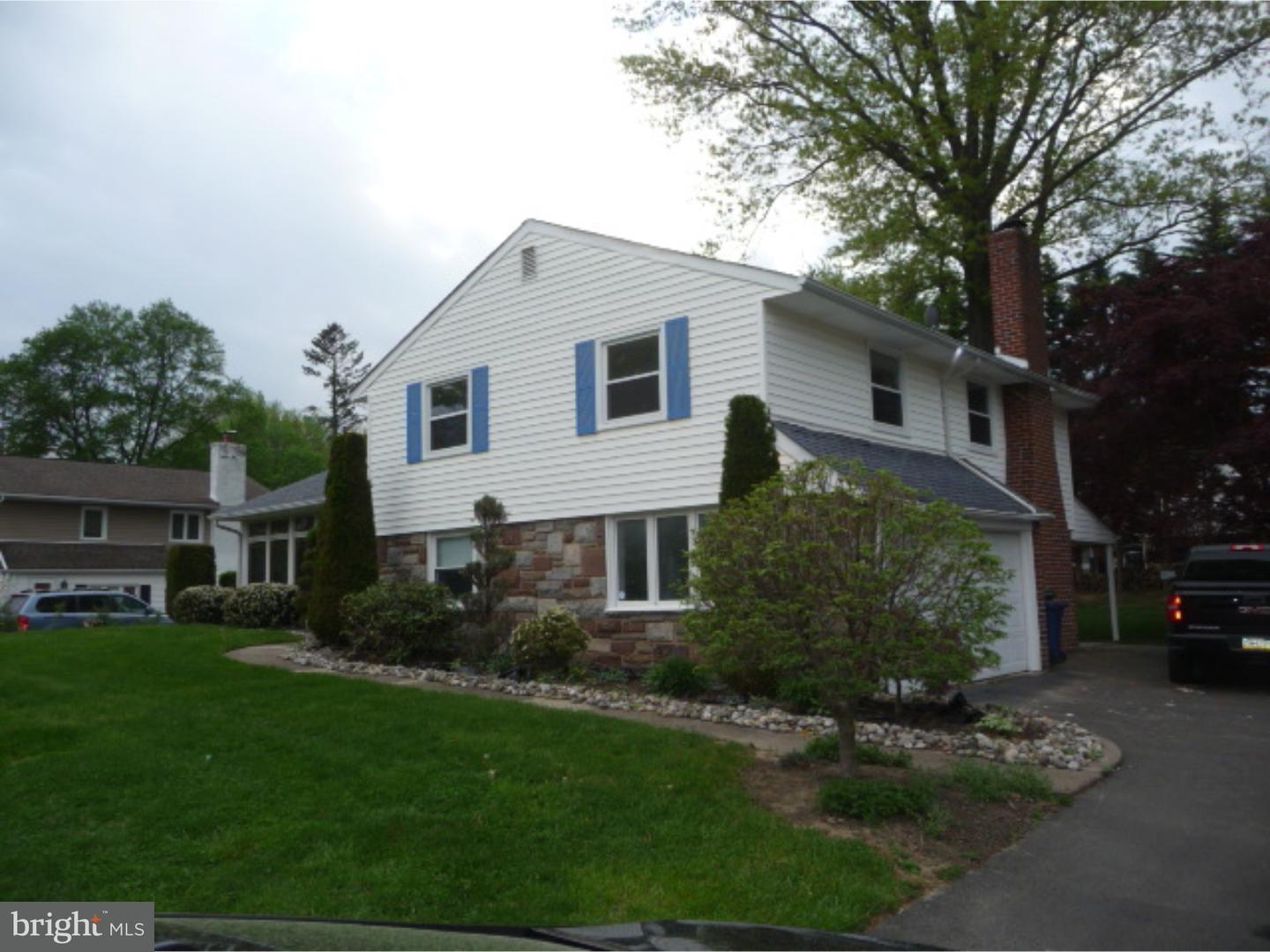 1832 Pine Road Huntingdon Valley, PA 19006 - Photo 4 of 23