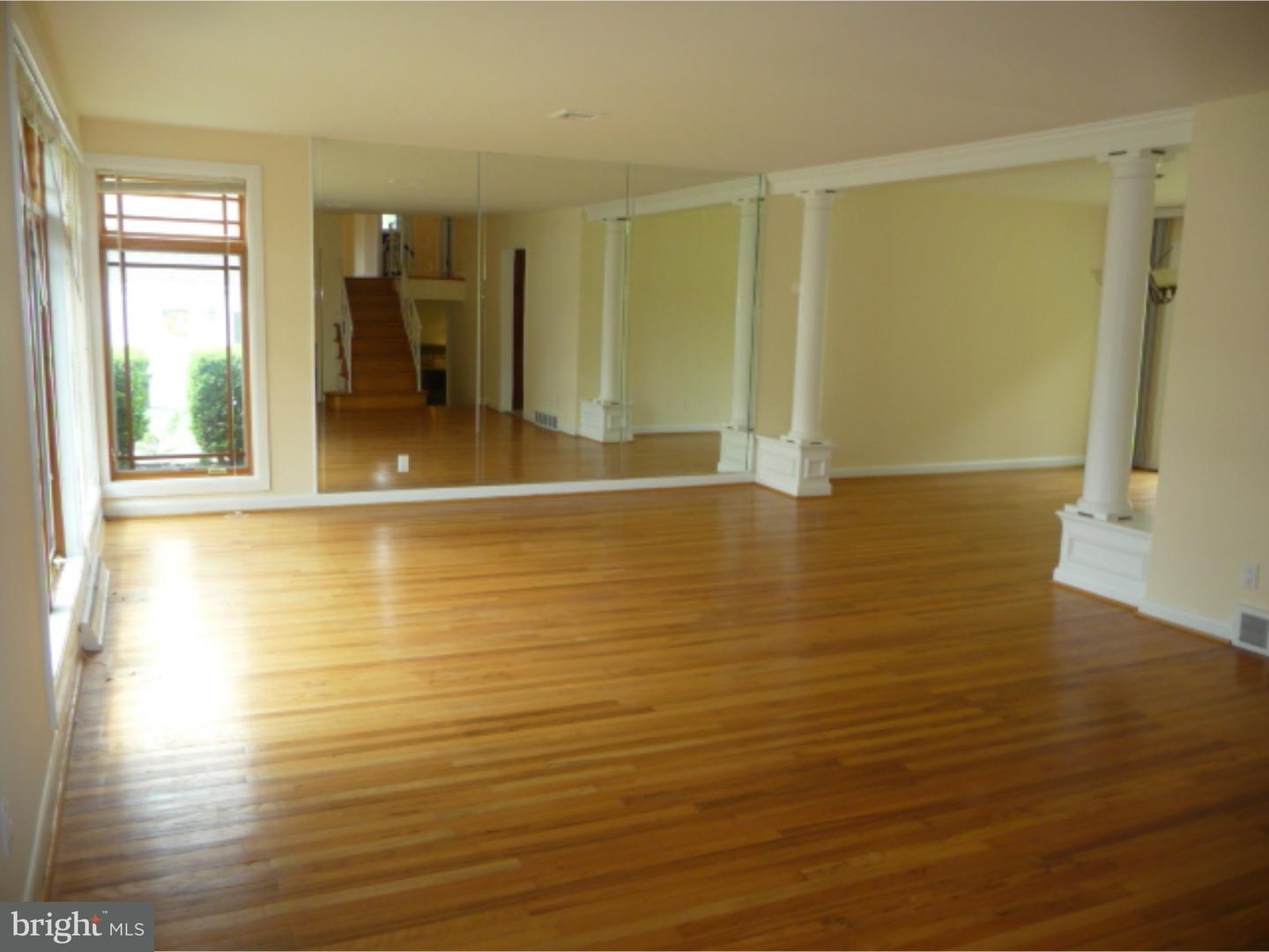 1832 Pine Road Huntingdon Valley, PA 19006 - Photo 5 of 23