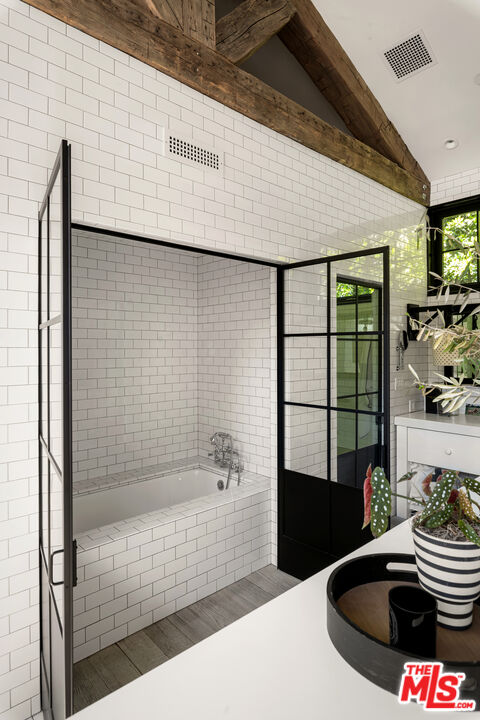 13215 Riviera Ranch Road Los Angeles, CA 90049 - Photo 36 of 65