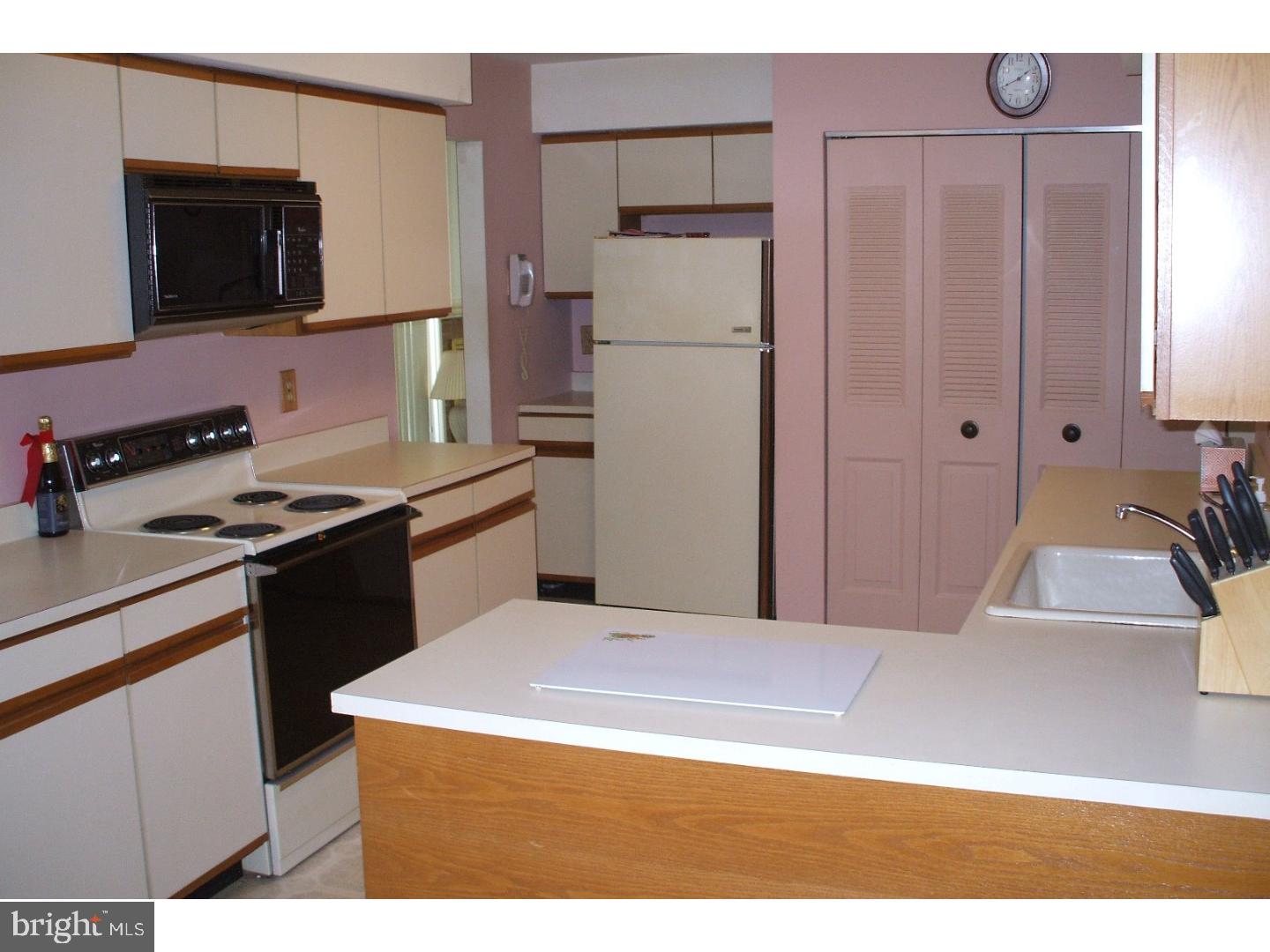 72 Harrison Road East West Chester, PA 19380 - Photo 5 of 8 Kitchen