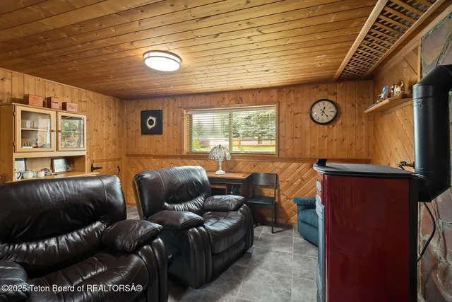 $495,000 | 469 South Madison Avenue, Pinedale, WY 82941