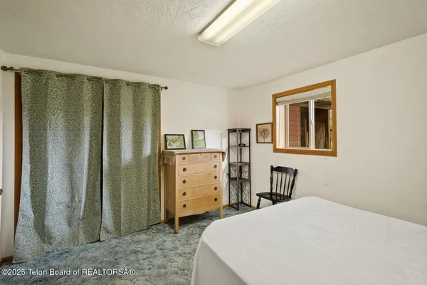 $485,000 | 469 South Madison Avenue, Pinedale, WY 82941